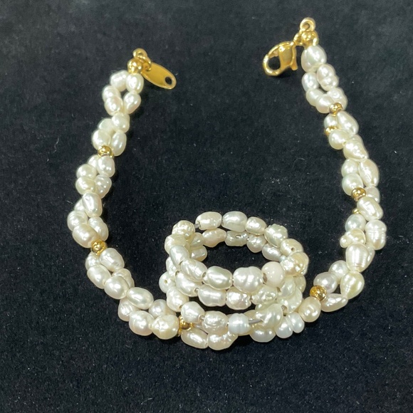 Avon Jewelry - Avon Freshwater Pearl Twisted Bracelet & Ring Set Gold Colored Beads Signed Avon